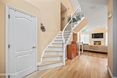 117 Sequoia Woods Ct, Holmdel, NJ 07733 - photo 6