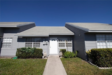 7131 Tam Oshanter Blvd, North Lauderdale, FL 33068 - photo 2