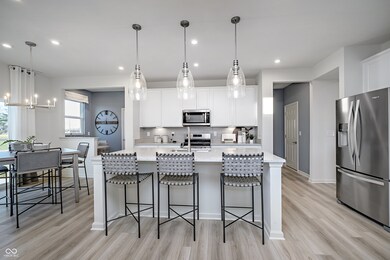 922 Rivendell Dr, Avon, IN 46123 - photo 3