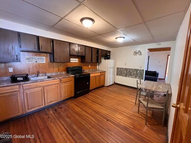 71 Watervliet Ave unit 2, Albany, NY 12206 - photo 7