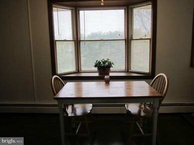 1103 Canterbury Ct, Sykesville, MD 21784 - photo 5