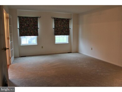 253 White Swan Way, Langhorne, PA 19047 - photo 5