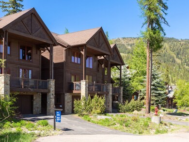 398 Moose Run - end unit on Left