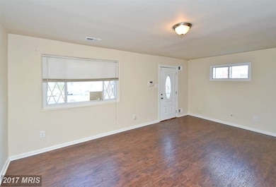 6903 Forest Terrace, Hyattsville, MD 20785 - photo 5