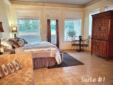 2390 Oak St, Carrabelle, FL 32322 - photo 6