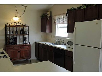 1273 Gladden Ct, Franklin, IN 46131 - photo 7