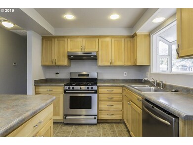 2439 11th Ave, Forest Grove, OR 97116 - photo 7