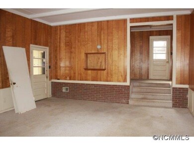 1039 Old Boiling Springs Rd, Shelby, NC 28152 - photo 2