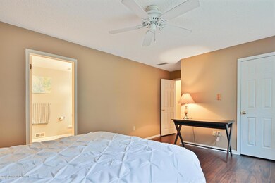 Master bed 2