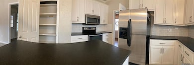 3531 Riverway Dr, Baton Rouge, LA 70820 - photo 5