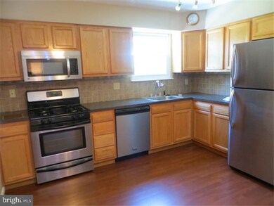 23 Newton Ave unit 2ND FL, Oaklyn, NJ 08107 - photo 3