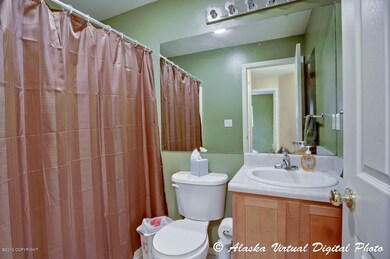 Potter main bath