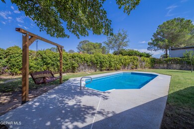 355 Roslyn Dr, Horizon City, TX 79928 - photo 5