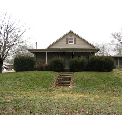 427 Wall St, Port Jefferson, OH 45360 - photo 2