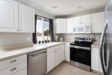 1705S73rd_14