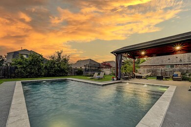 11110 English Holly Ct, Tomball, TX 77375 - photo 5