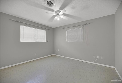 401 N 41st St unit 16, McAllen, TX 78501 - photo 6