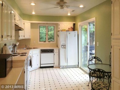 812 Buckingham Dr, Stevensville, MD 21666 - photo 6