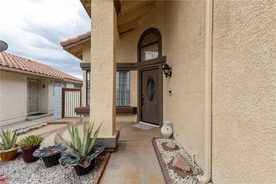 4829 Farlington Dr unit 3B, Las Vegas, NV 89147 - photo 3