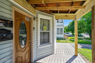 1819 Campbell Avenue Schenectady NY 062