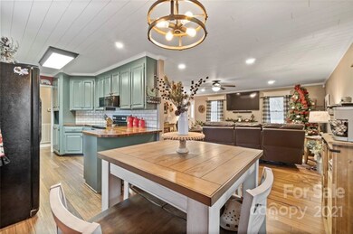 2261 Old Wilkesboro Rd, Statesville, NC 28625 - photo 6