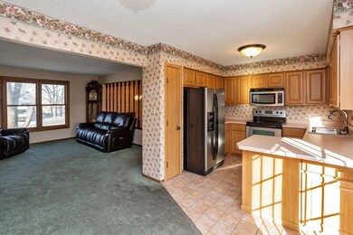 5201 SE 9th St, Des Moines, IA 50315 - photo 4