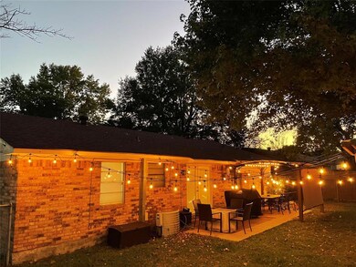 100 Leslie St, Bonham, TX 75418 - photo 6