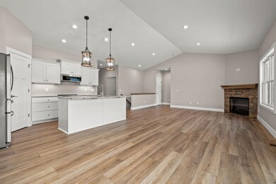 5814 Diamond View E, Midland, MI 48642 - photo 3