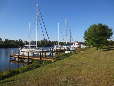 Dock 10, 11 & 12