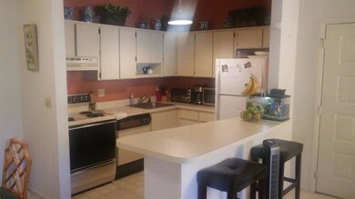 3259 Fox Chase Cir N unit 207, Palm Harbor, FL 34683 - photo 3