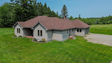 32 Ridge Rd, MacHias, ME 04654 - photo 2