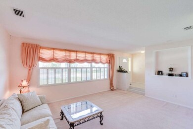 04_4844Fairview9220_mls