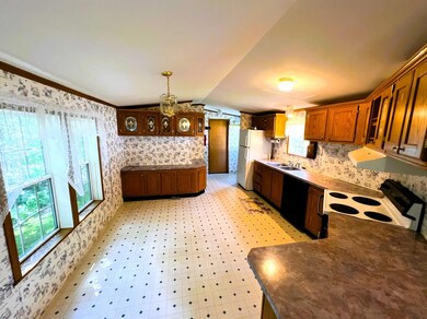 17 Mountainside Park, Camden, ME 04843 - photo 2