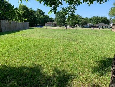 tbd3 E 40th St, Houston, TX 77022 - photo 4