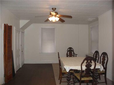 Dining Room. Invite all your friends and family ov