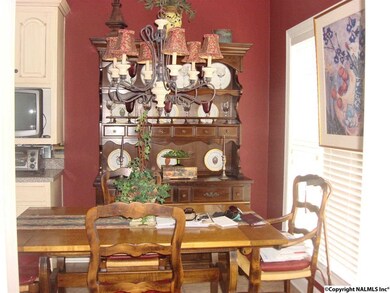 324 Lakepoint Dr, Gadsden, AL 35901 - photo 6