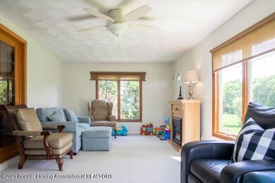 3509SpringbrookLn08