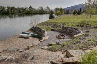Beach & Boulder Retaining Walls & Firepit