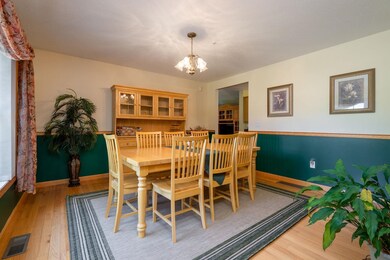 27 Breakneck Rd, Hudson, NH 03051 - photo 7