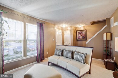 2736 Thornbrook Ct, Odenton, MD 21113 - photo 3