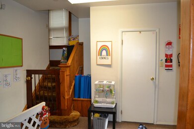 613 Hampton Ave, Southampton, PA 18966 - photo 3