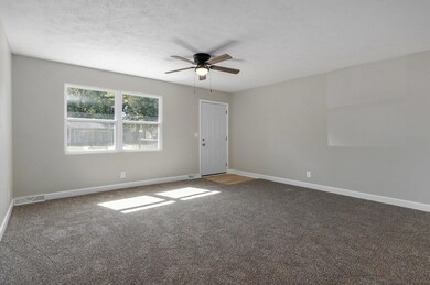 2781 W Turner St-7