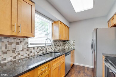 9050 Mcclellan Common, Manassas, VA 20110 - photo 5