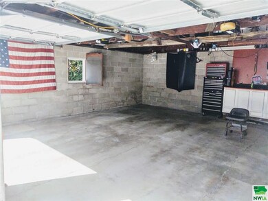 461 Euclid Ave, Cherokee, IA 51012 - photo 6