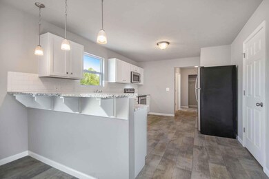 SGN027-i1810-Kitchen1