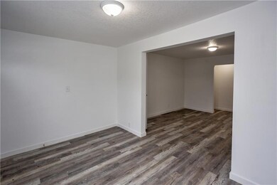 1008 Rittenhouse St, Des Moines, IA 50315 - photo 7