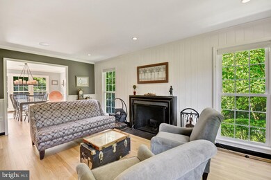 8201 Riding Ridge Place, McLean, VA 22102 - photo 7