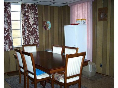 Dining Room. Adjoins the Kitchen for easy entertai