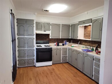 8105 Clifford St, Fort Worth, TX 76108 - photo 5