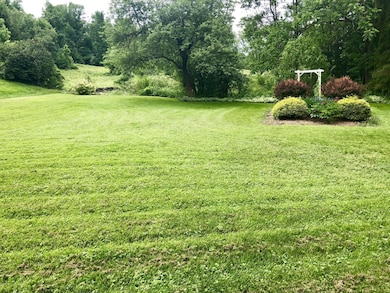 583 Cliff St, Honesdale, PA 18431 - photo 6